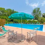펜션 Residenza La Parusciola Pool And Relax - Happy *