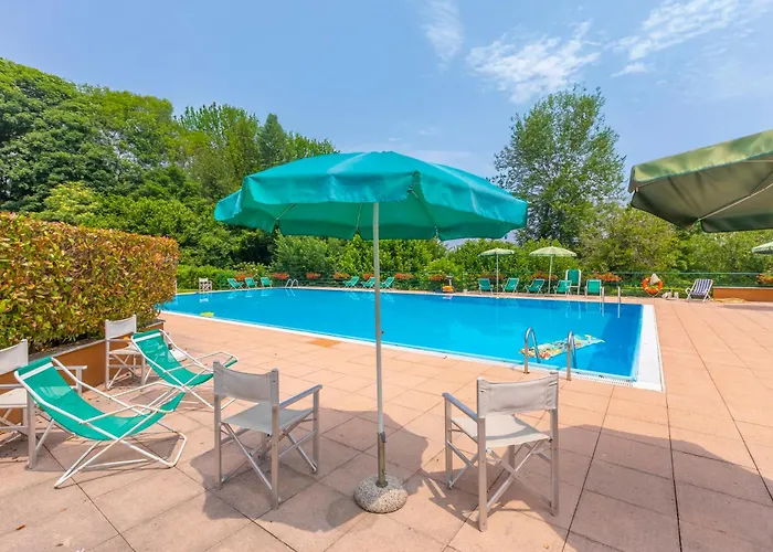 Semesterbostad Residenza La Parusciola Pool And Relax - Happy *
